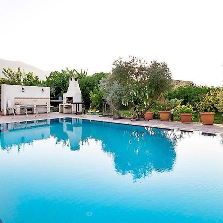 Hotel Hera Kyrenia Bb Esterno foto