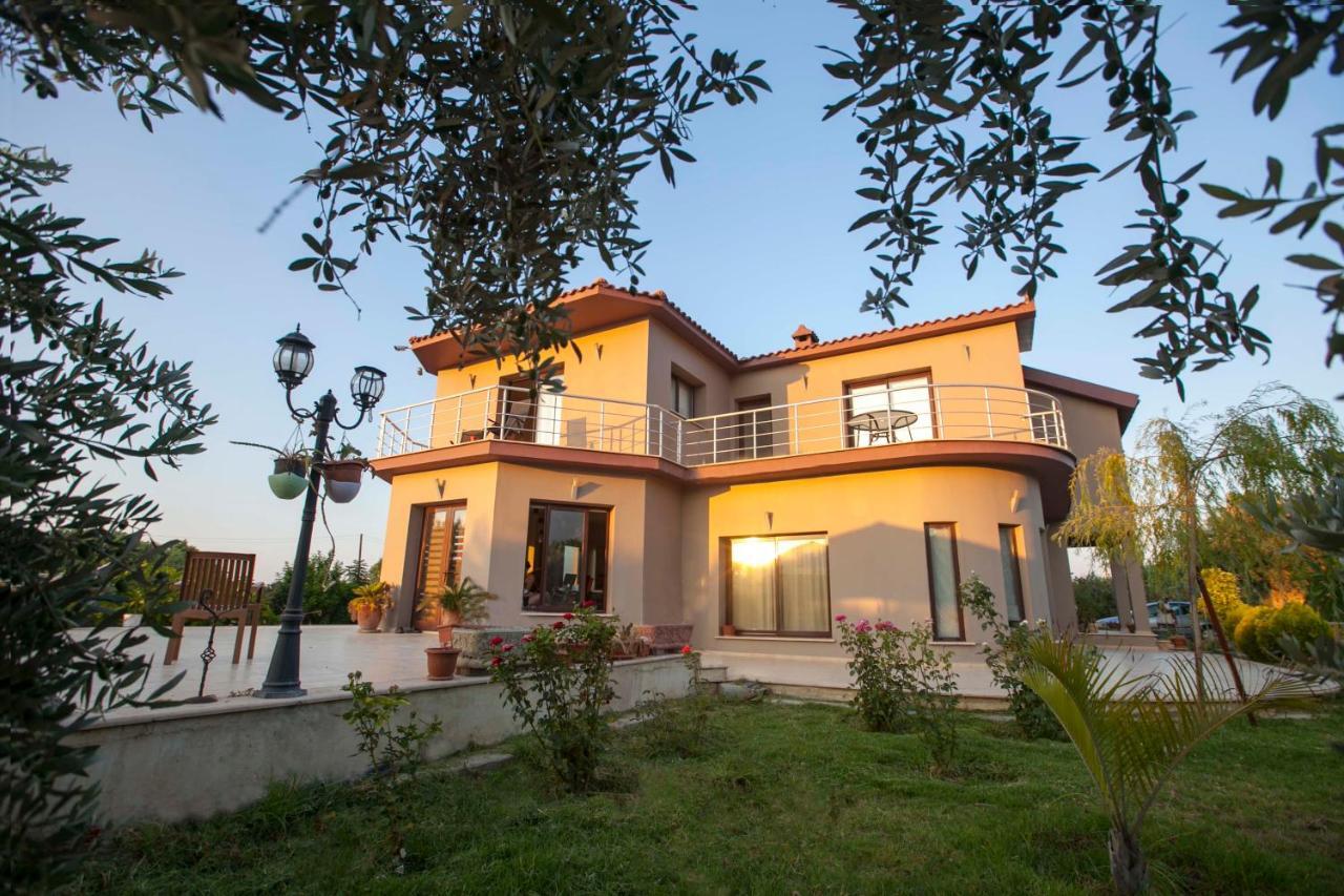 Hera Kyrenia Bb Kazaphani Esterno foto